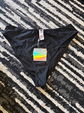 Missguided Solid Black High-Cut Bikini Bottoms